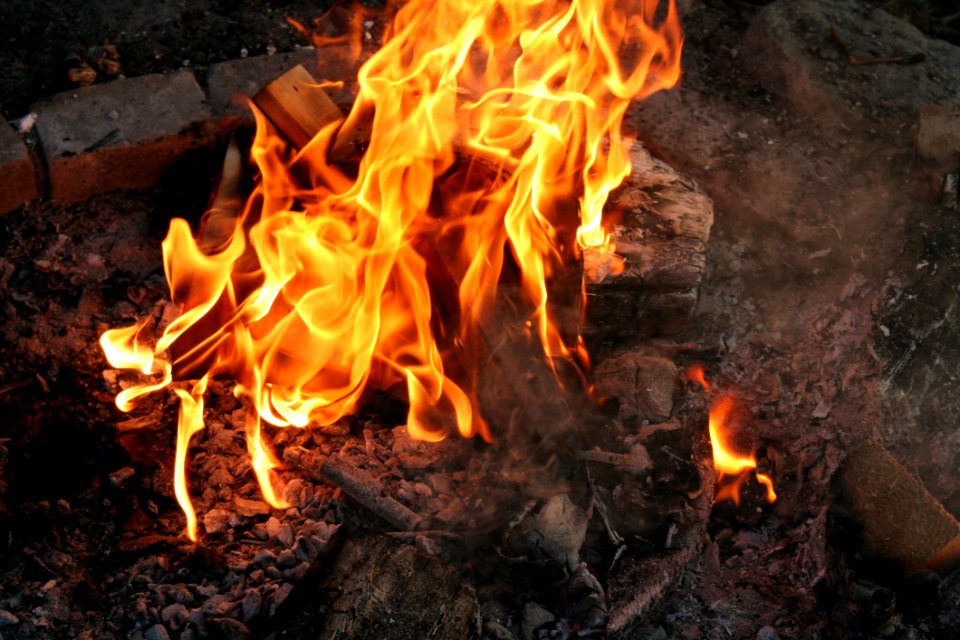Fire Heat Flame Bonfire
