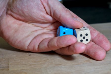 Finger Hand Dice Games photo