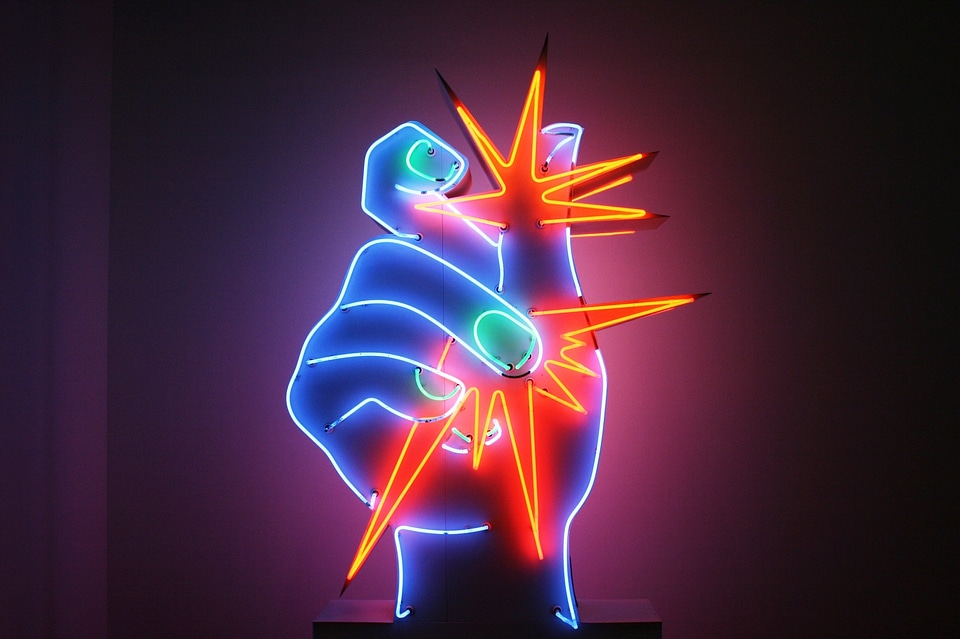 Neon modern art pompidou