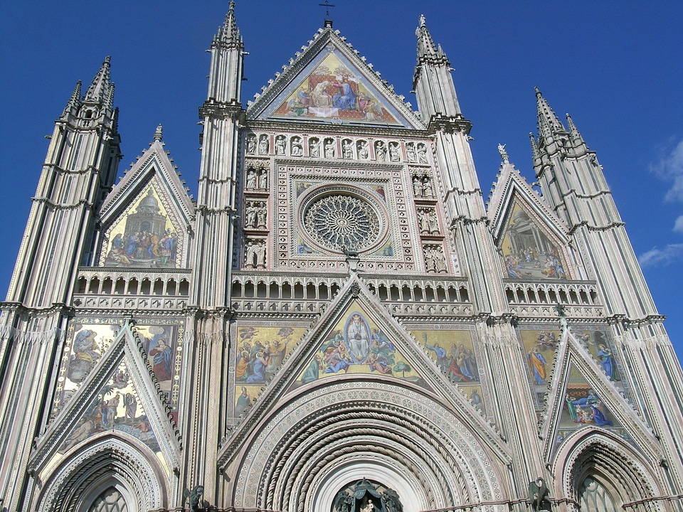 Orvieto facade architecture