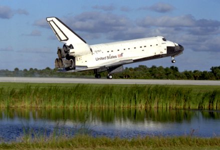 STS-86 Landing photo