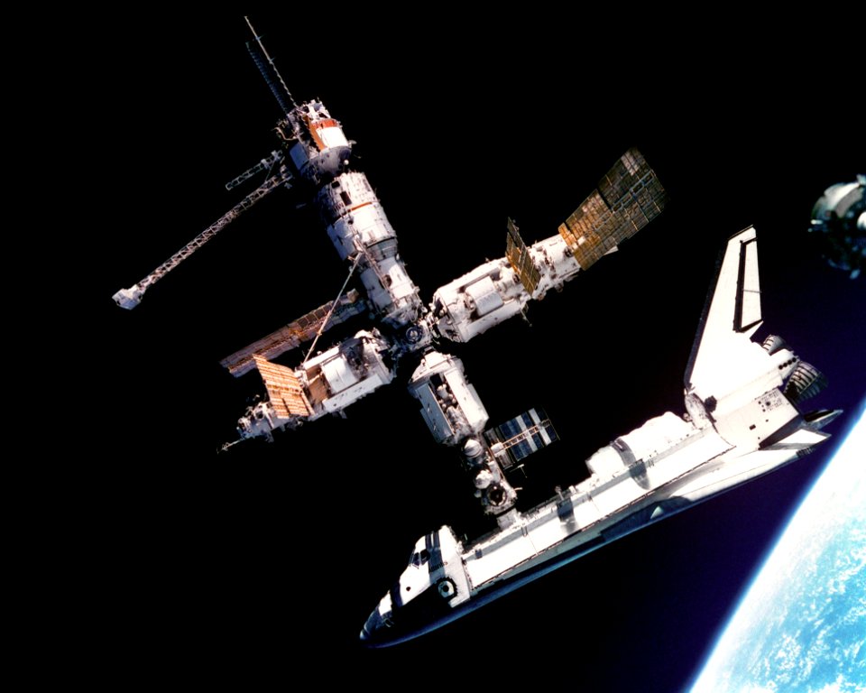 Atlantis Docked To Mir