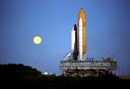 STS-86 Rollout