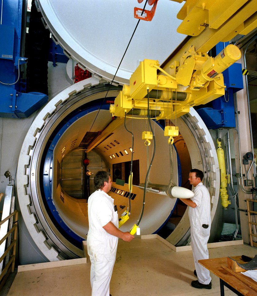 12-Foot Pressure Wind Tunnel