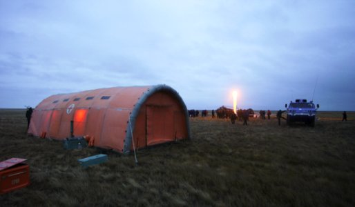 Expedition 9 Landing Site