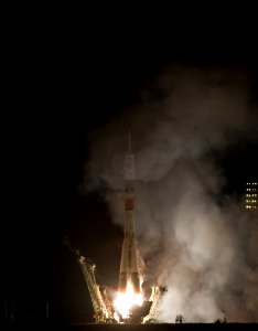 Expedition 25 Launch