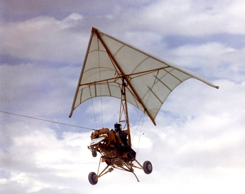 Paresev 1-B In Tow Flight