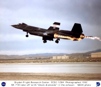 SR-71 Takeoff With Afterburner Showing Shock Diamonds In Exhaust