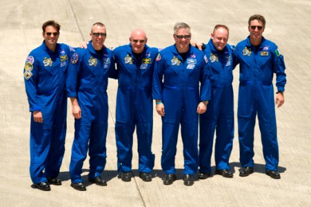 STS-134 Crew Arrival