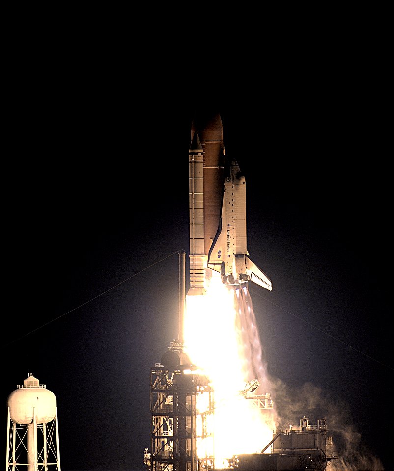 STS-113 Liftoff