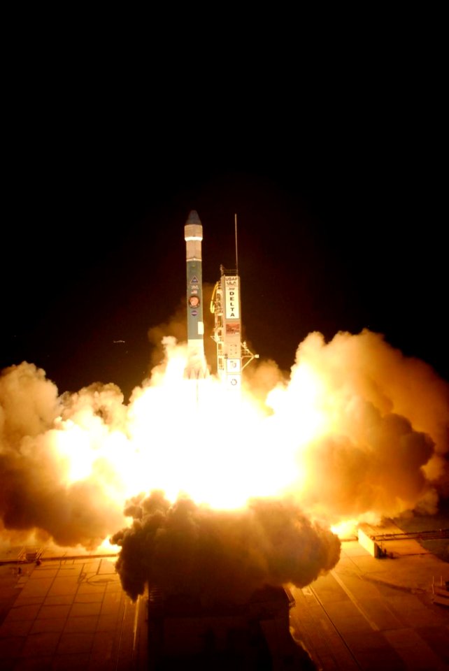Phoenix Lifts Off For Mars