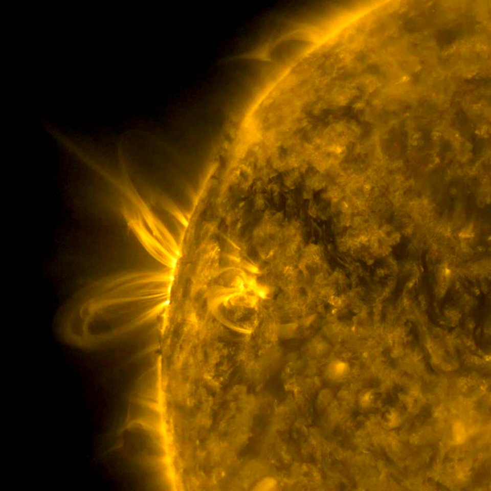 Bright Arcing Loops