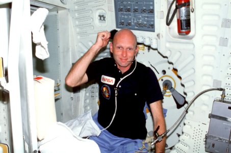Gordon Fullerton