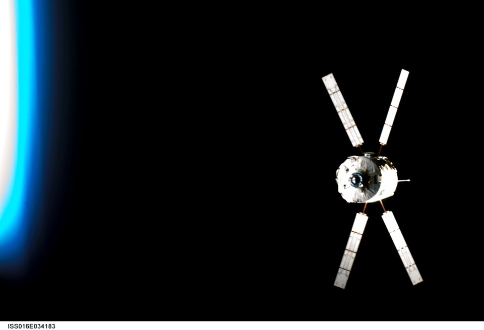 ATV-1 Jules Verne Approaches ISS