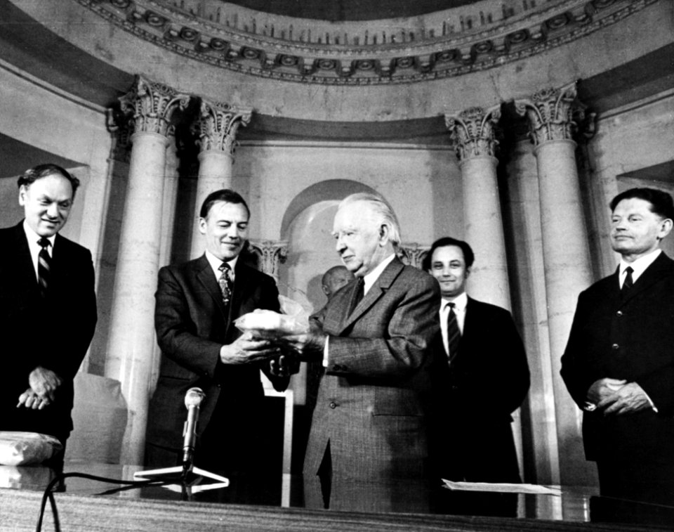 US And USSR Exchange Lunar Samples