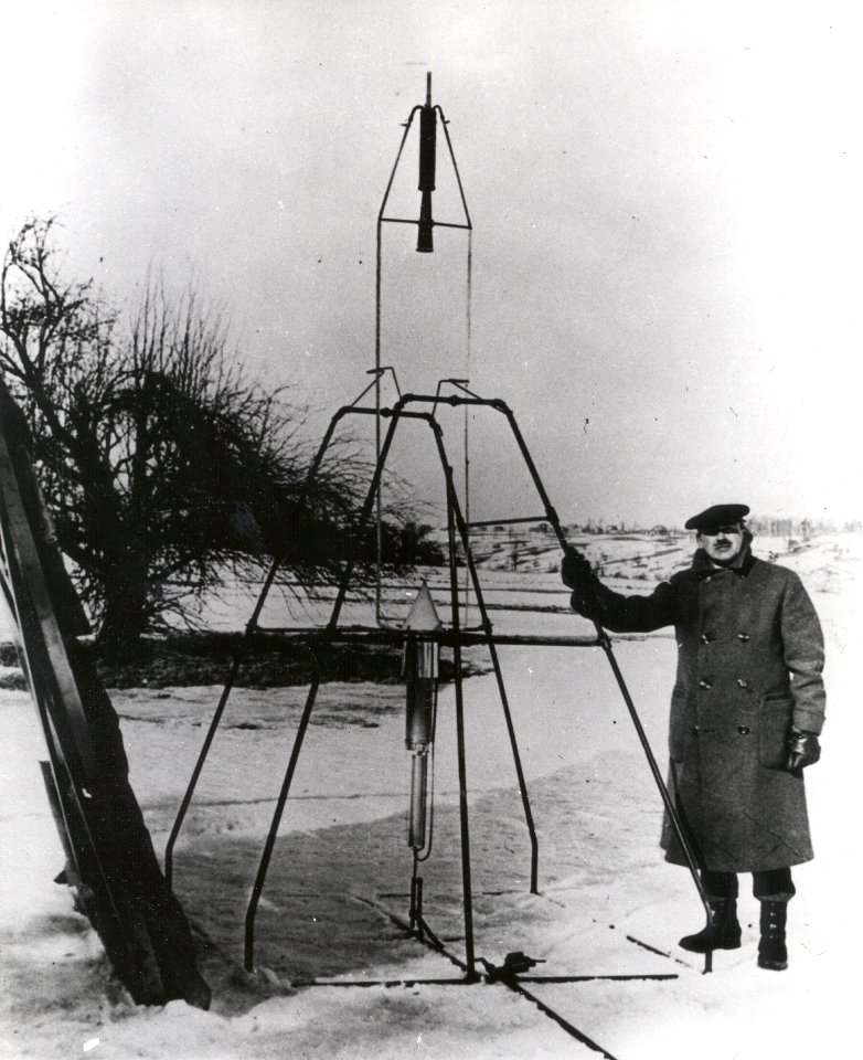 First Flight Of A Liquid Propellant Rocket