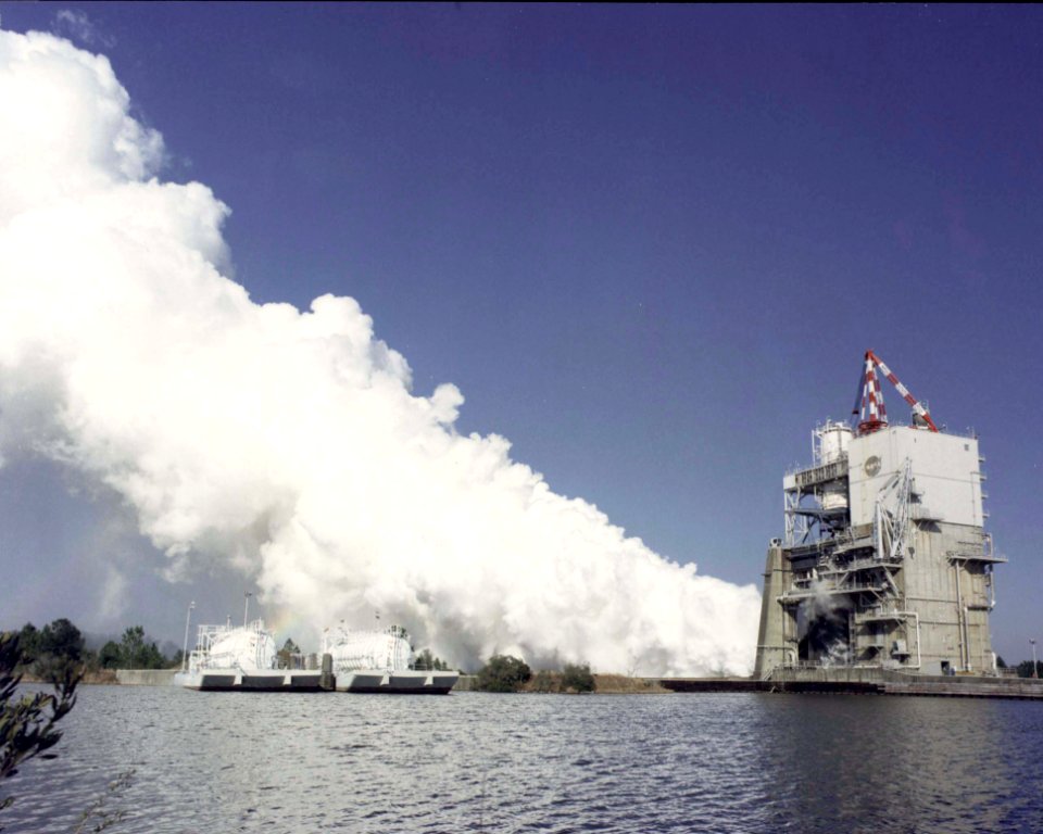 Space Shuttle Main Engine Test Firing