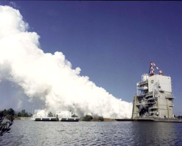 Space Shuttle Main Engine Test Firing
