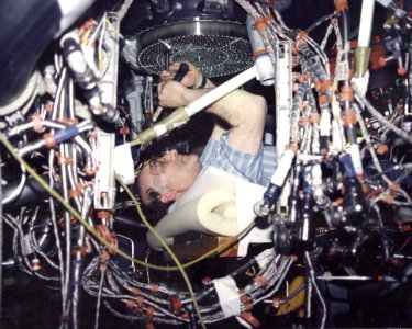 Space Shuttle Main Engine Maintenance