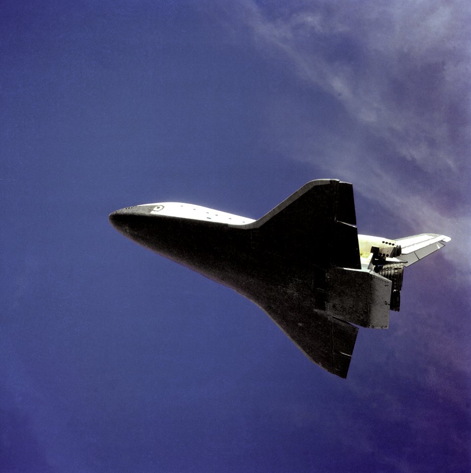 Columbia On Final Approach