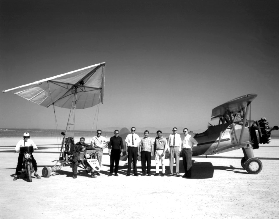 Paresev 1-A And Tow Plane With Crew And Pilot