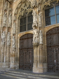Ulm cathedral gothic pillar photo