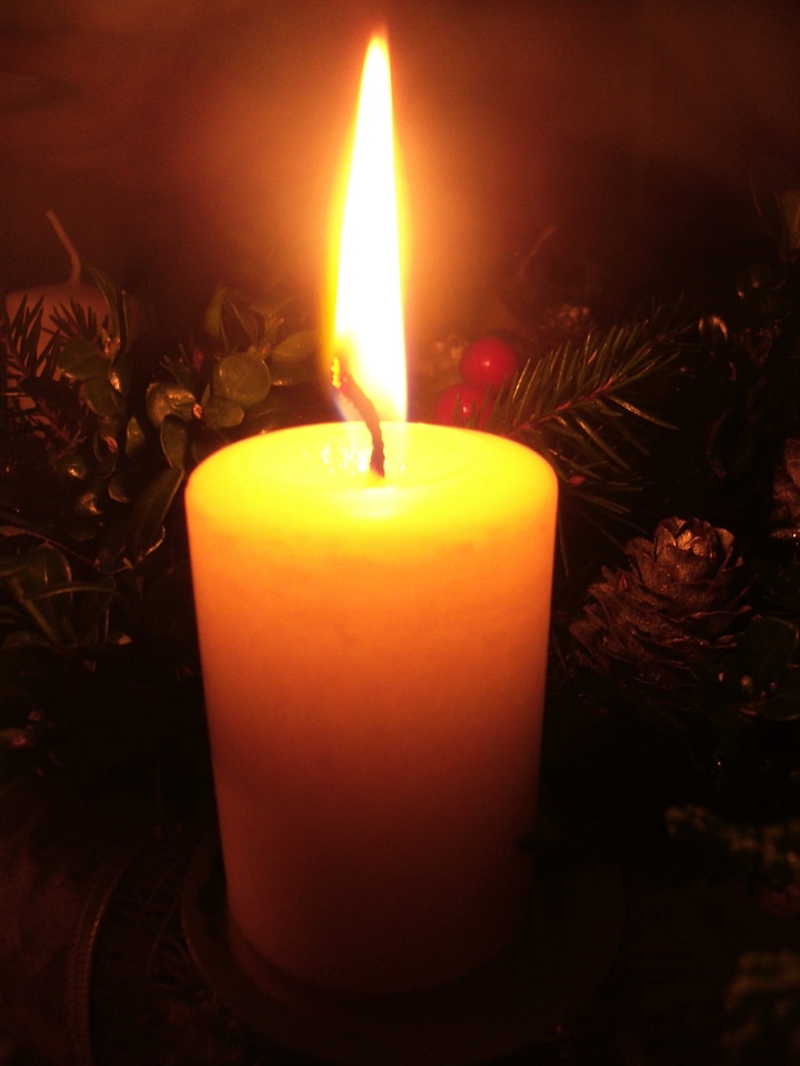Light yellow fire