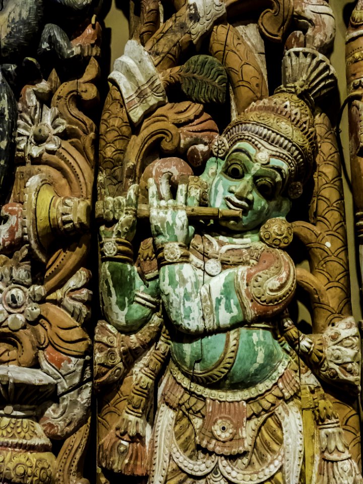 Chariot Panel Detail