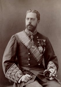 D. Carlos de Borbn y de Austria-Este smoking