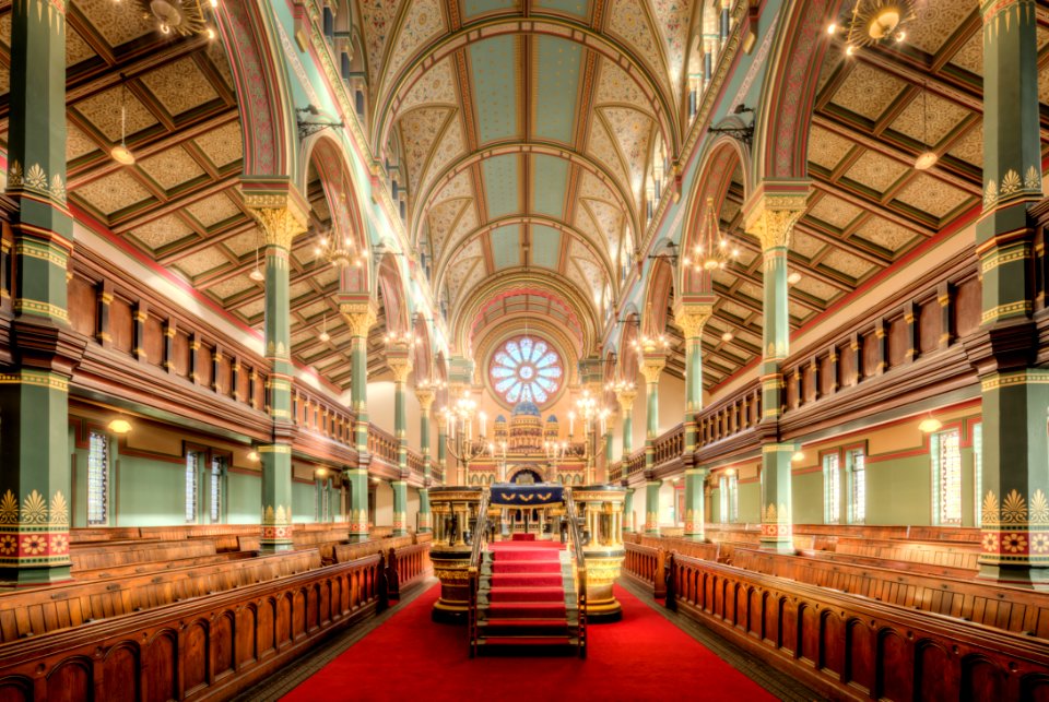 Princes Road Synagogue Nave
