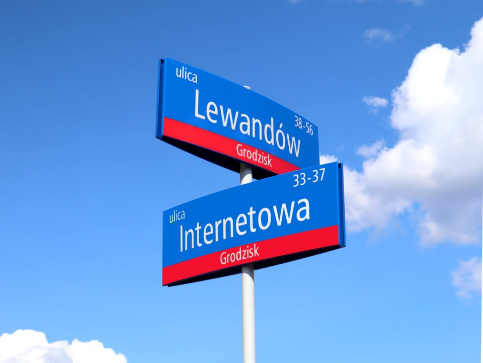 2019 Warszawa Lewandw-Internetowa, tabliczki MSI