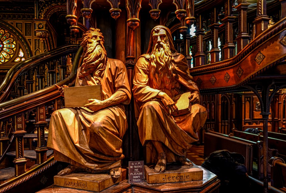 Wood Sculptures Christ sitting and teaching Saint Peter and Saint Paul on Notre-Dame de Montral Basilica