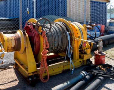 Winch for towing cable from tugboat