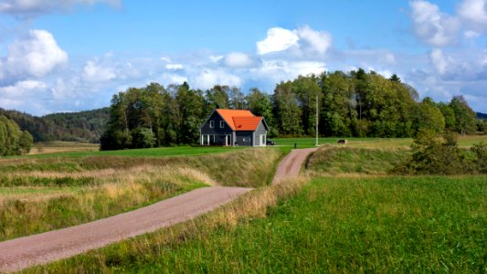 A dip in the road in Frlev