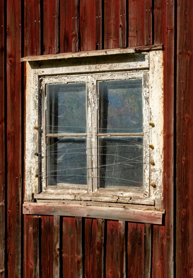 Window on a barn in Frlev