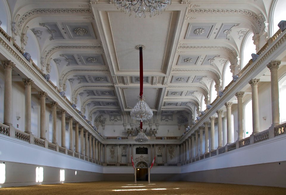 Spanische Hofreitschule Wien Vienna Winter riding manege 1