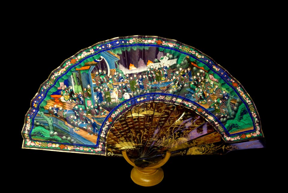 Eventail chinois asymtrique Alcazar Seville Spain