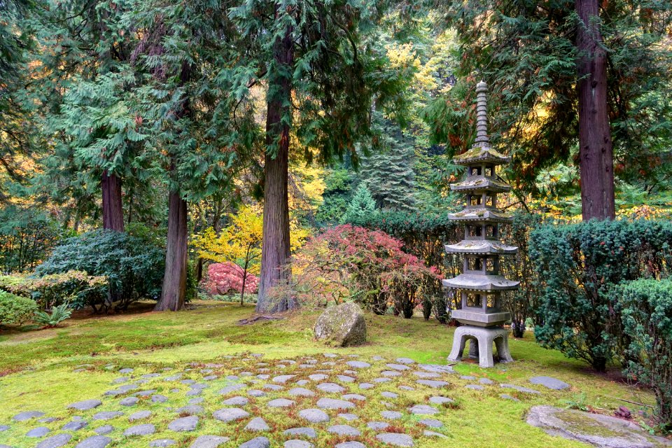 Pagoda lantern and stones- Portland Japanese Garden - Portland, Oregon - DSC08252