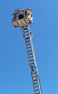 Ladder fire extendable ladder