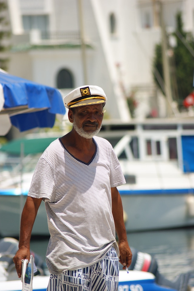 Figure boat man ship