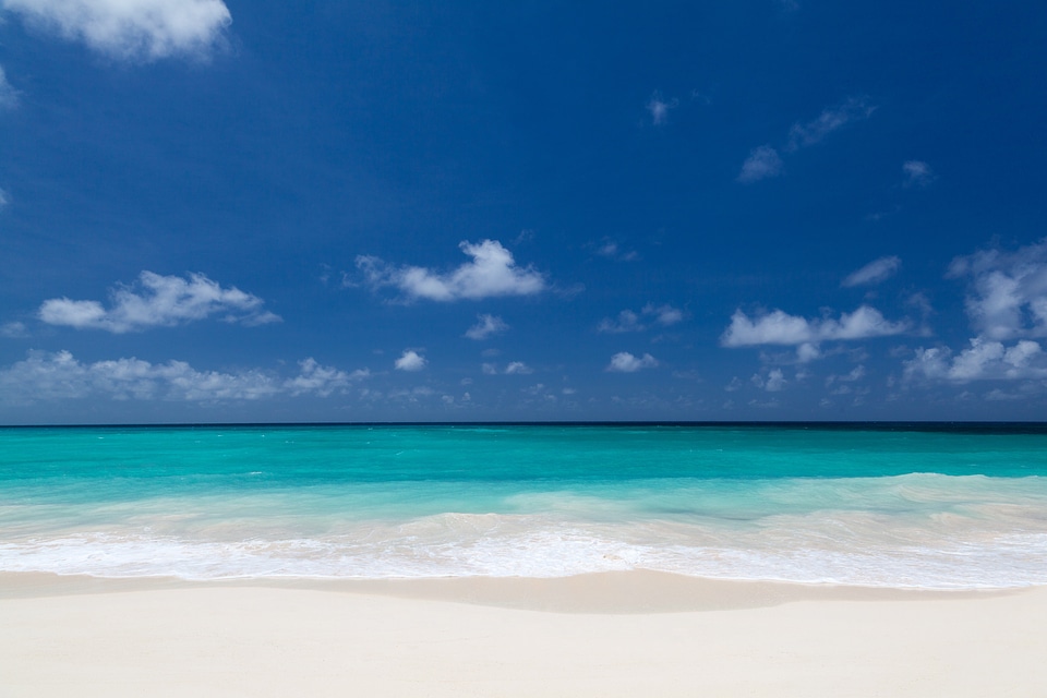Clear cloud coastline