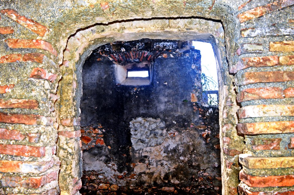 Gleidson Santos_Cadeia Antigona_O Sol Nascia Quadrado Convento Franciscano_Cachoeira_BA