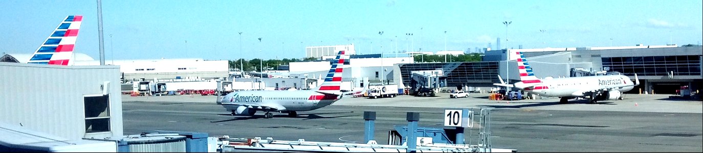 American Airlines , JFK Airport , New York , USA - IMG_20190524_081243