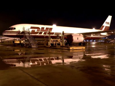 BOEING 757 DHL OO-DLQ
