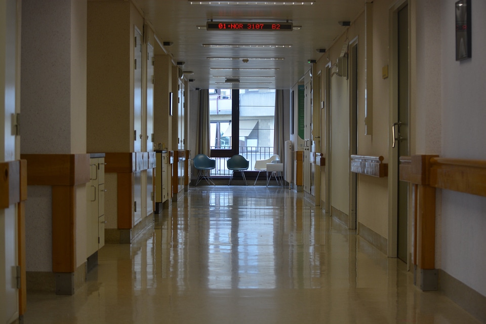 Hospital gang Free photos