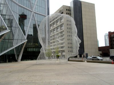 Wonderland (Jaume Plensa sculpture)