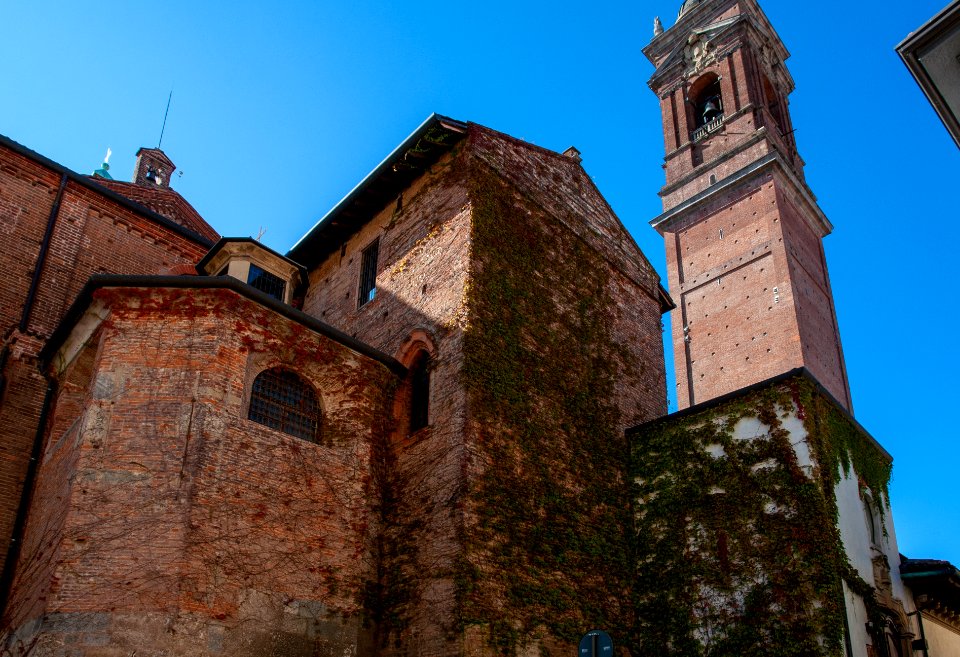 Duomo di Monza lato N-00005
