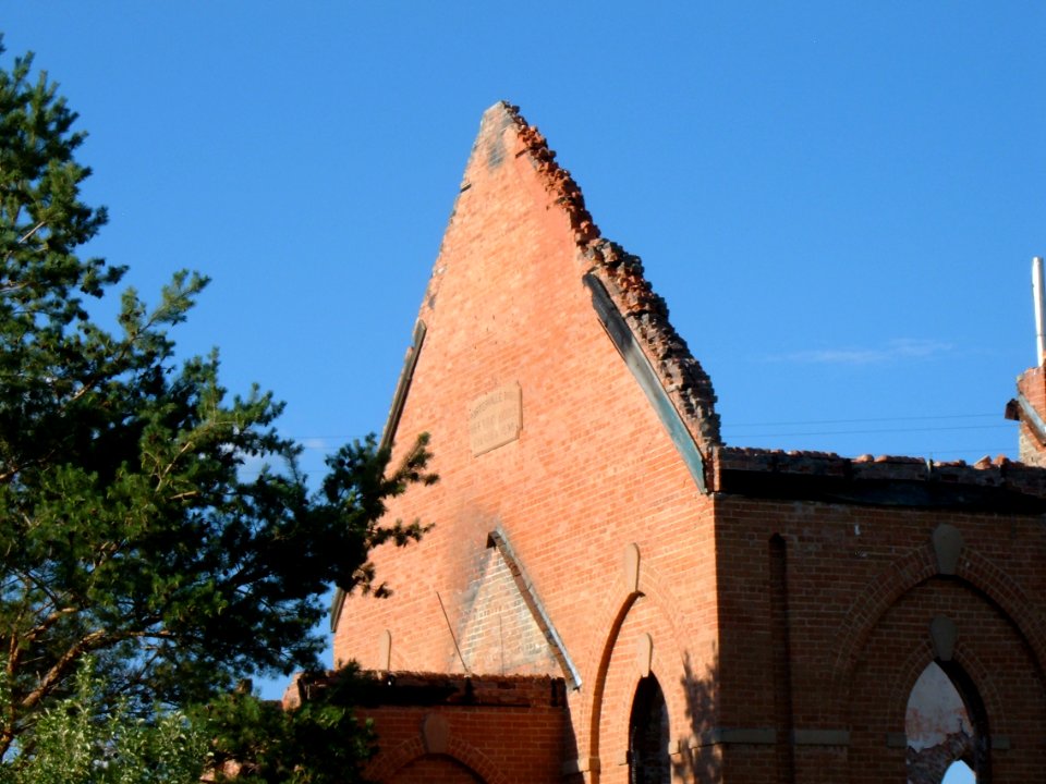 Old Porterville Church Close-up