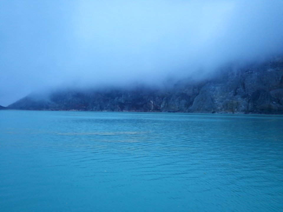 Panorama Kratersee Kawah Ijen: 3/4
