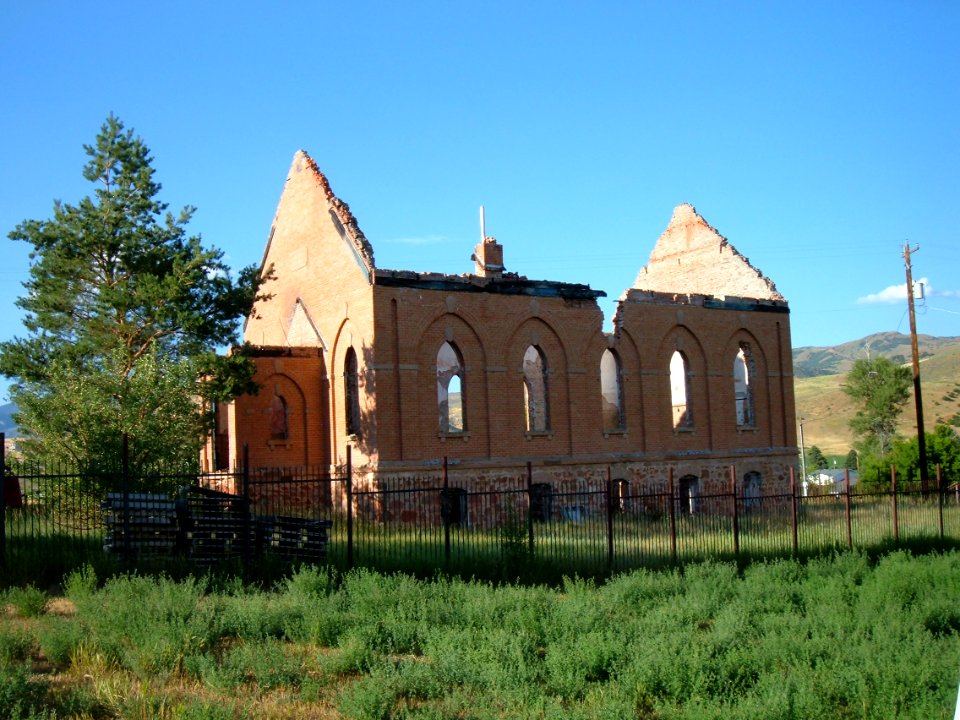 Old Porterville Church